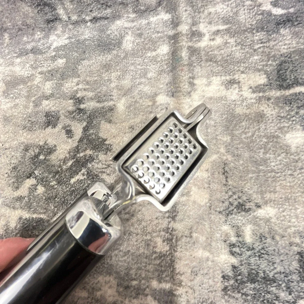 KitchenAid Black Garlic Press Professional Home Chef Kitchen Gadget Tool